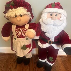 Large oversized Mr. And Mrs. Claus